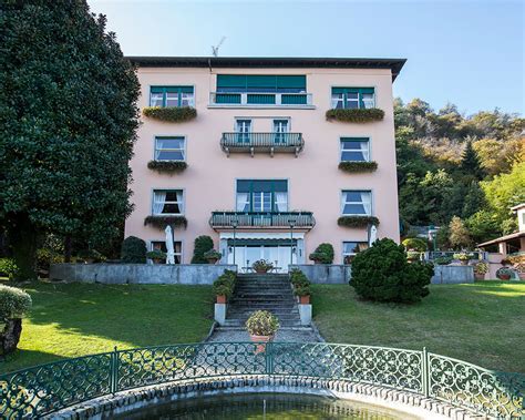 versace house lake como|donatella versace lake maggiore.